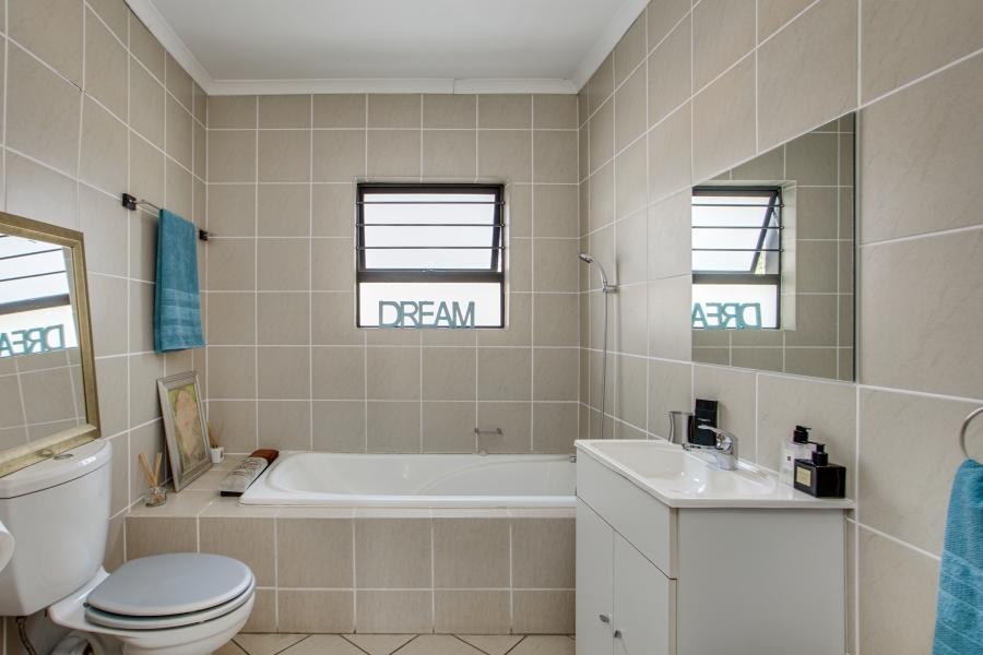 3 Bedroom Property for Sale in Craigavon Gauteng
