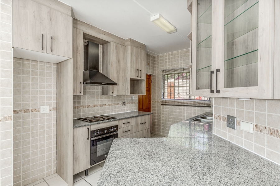 To Let 2 Bedroom Property for Rent in Kengies Gauteng
