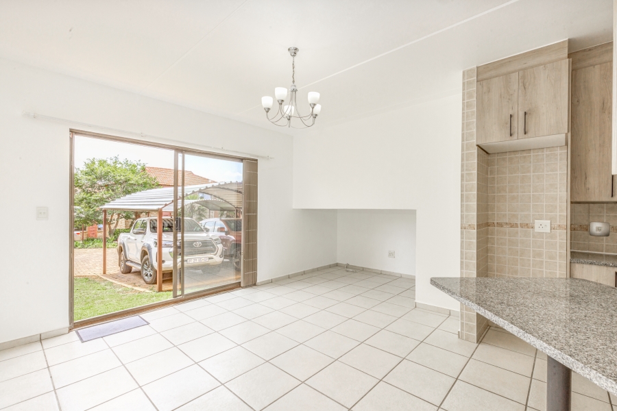 To Let 2 Bedroom Property for Rent in Kengies Gauteng