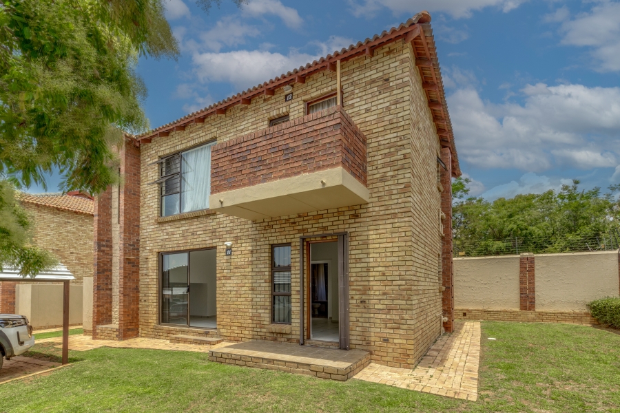 To Let 2 Bedroom Property for Rent in Kengies Gauteng