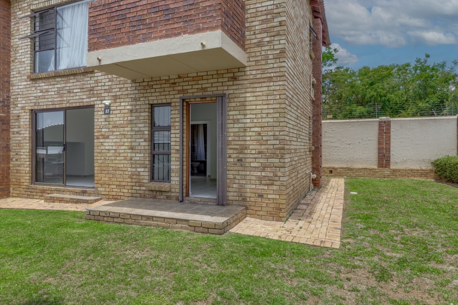 To Let 2 Bedroom Property for Rent in Kengies Gauteng