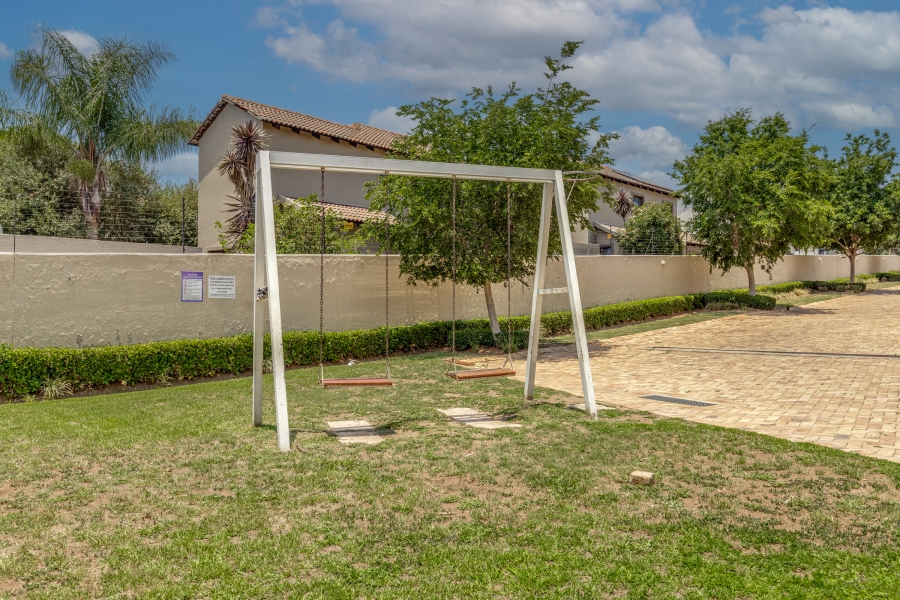 To Let 2 Bedroom Property for Rent in Kengies Gauteng