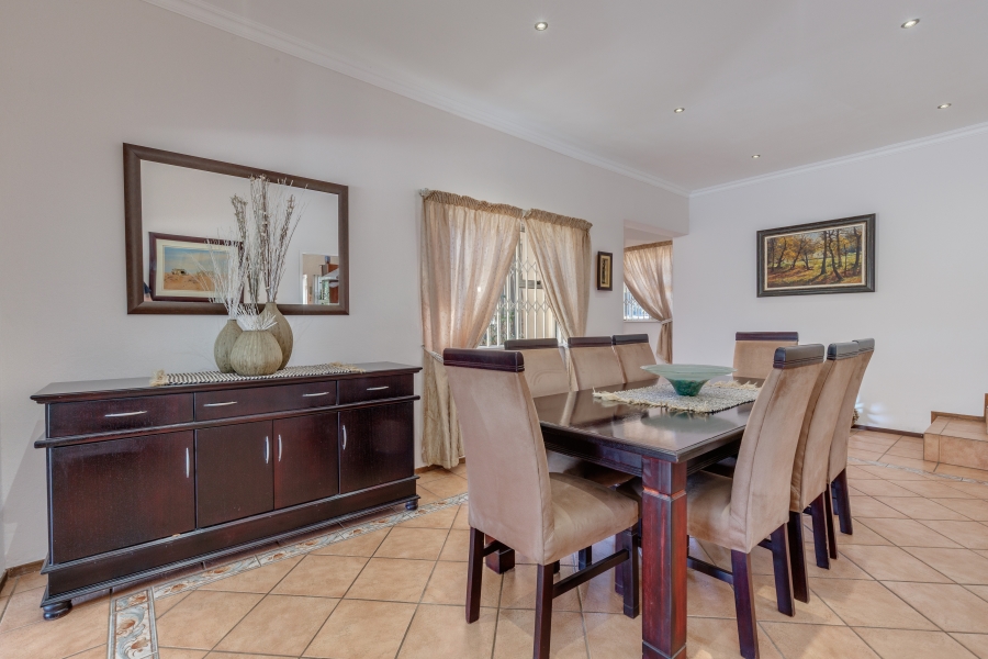 3 Bedroom Property for Sale in Chartwell Gauteng