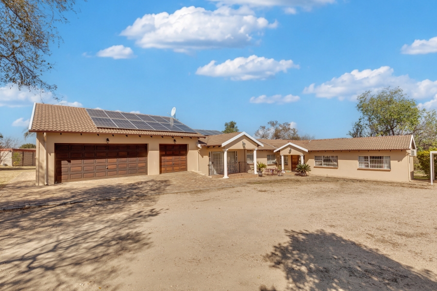 3 Bedroom Property for Sale in Chartwell Gauteng