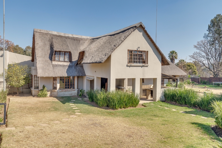 4 Bedroom Property for Sale in Chartwell Gauteng