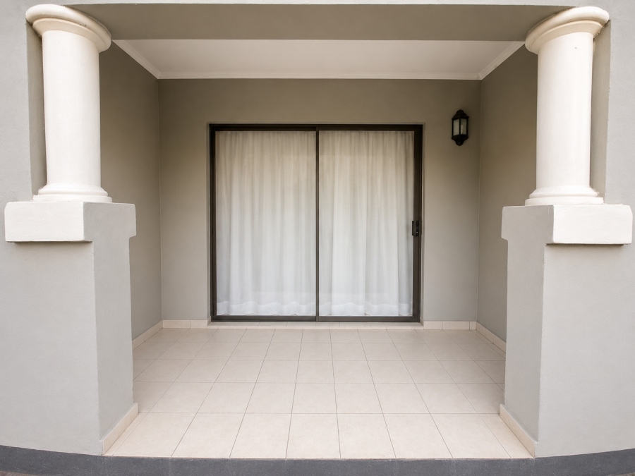 2 Bedroom Property for Sale in Maroeladal Gauteng