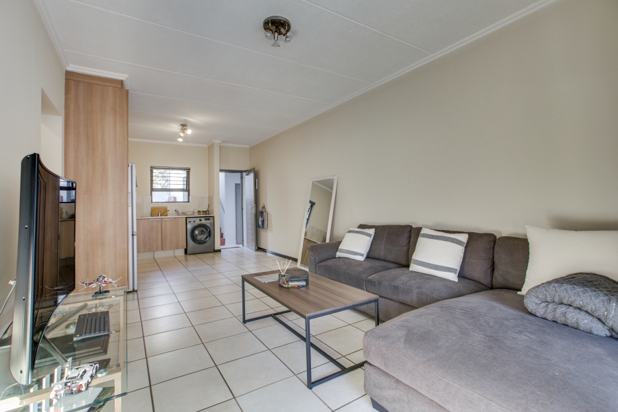 2 Bedroom Property for Sale in Douglasdale Gauteng