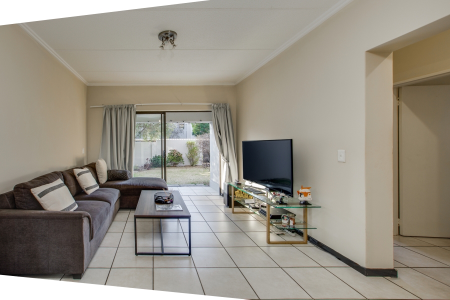 2 Bedroom Property for Sale in Douglasdale Gauteng