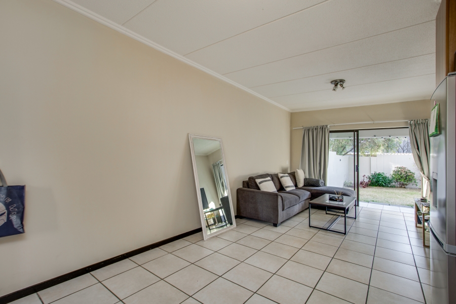 2 Bedroom Property for Sale in Douglasdale Gauteng