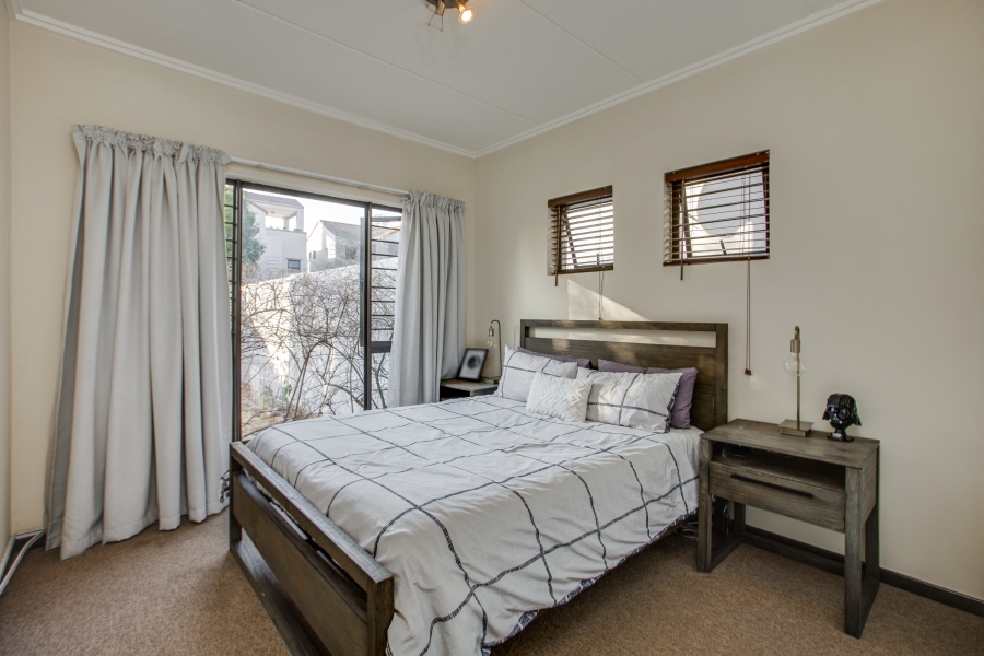 2 Bedroom Property for Sale in Douglasdale Gauteng
