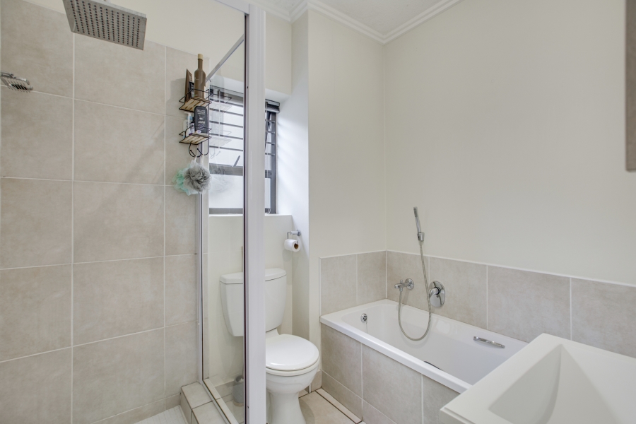 2 Bedroom Property for Sale in Douglasdale Gauteng