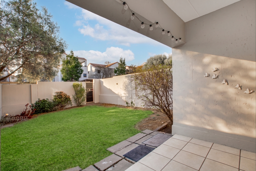 2 Bedroom Property for Sale in Douglasdale Gauteng