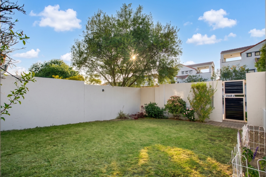 2 Bedroom Property for Sale in Douglasdale Gauteng