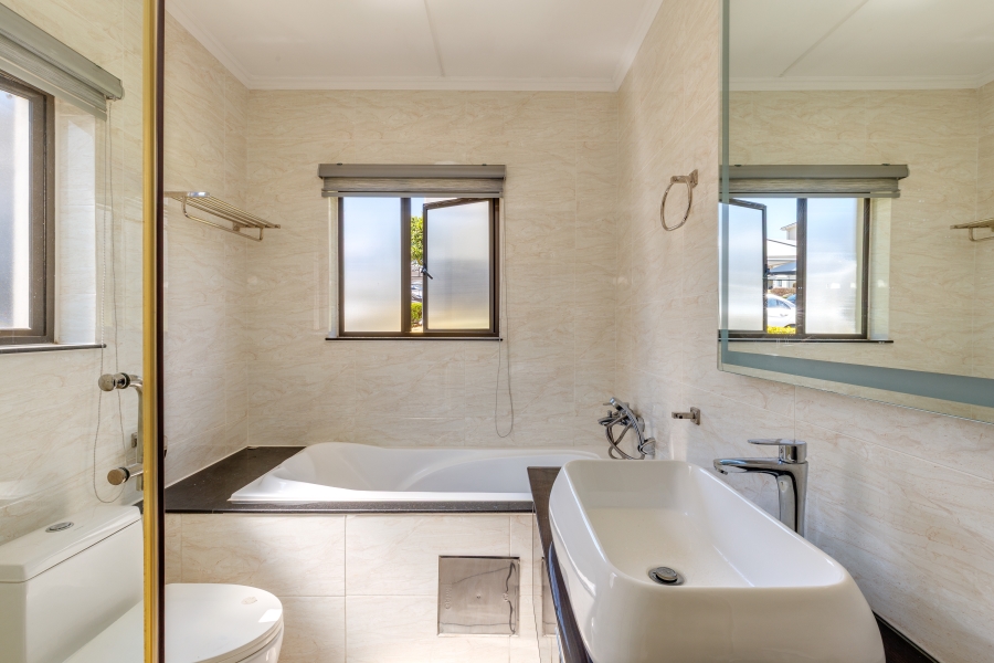 2 Bedroom Property for Sale in Craigavon Gauteng