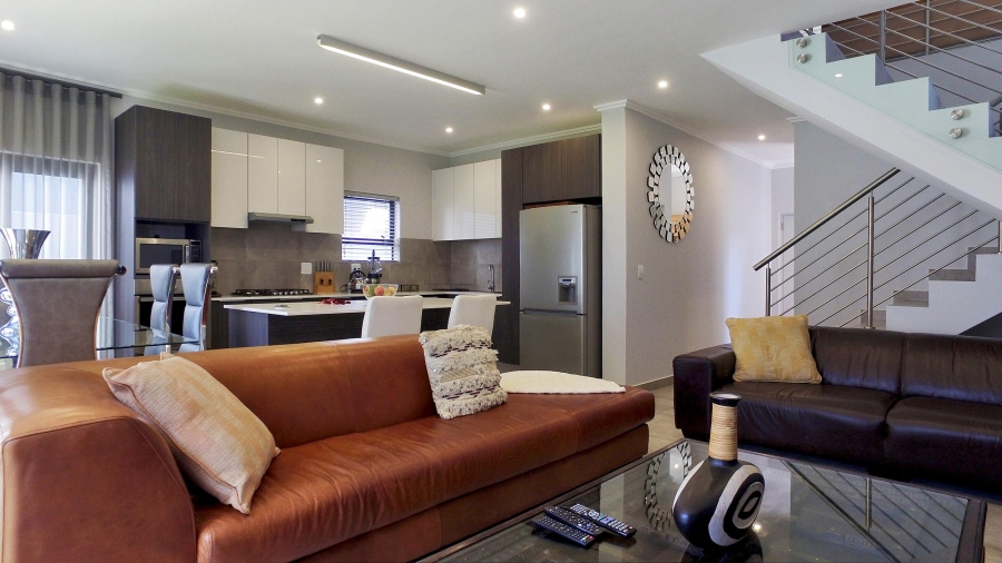 To Let 3 Bedroom Property for Rent in Bryanston Gauteng