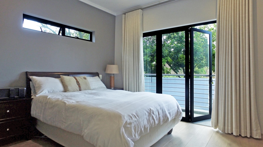 To Let 3 Bedroom Property for Rent in Bryanston Gauteng