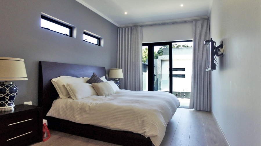 To Let 3 Bedroom Property for Rent in Bryanston Gauteng