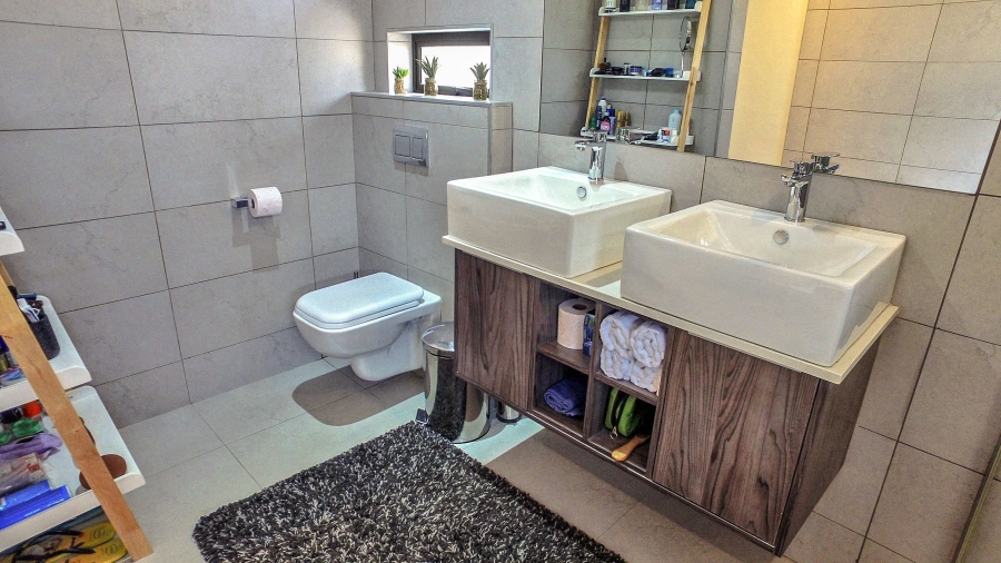 To Let 3 Bedroom Property for Rent in Bryanston Gauteng