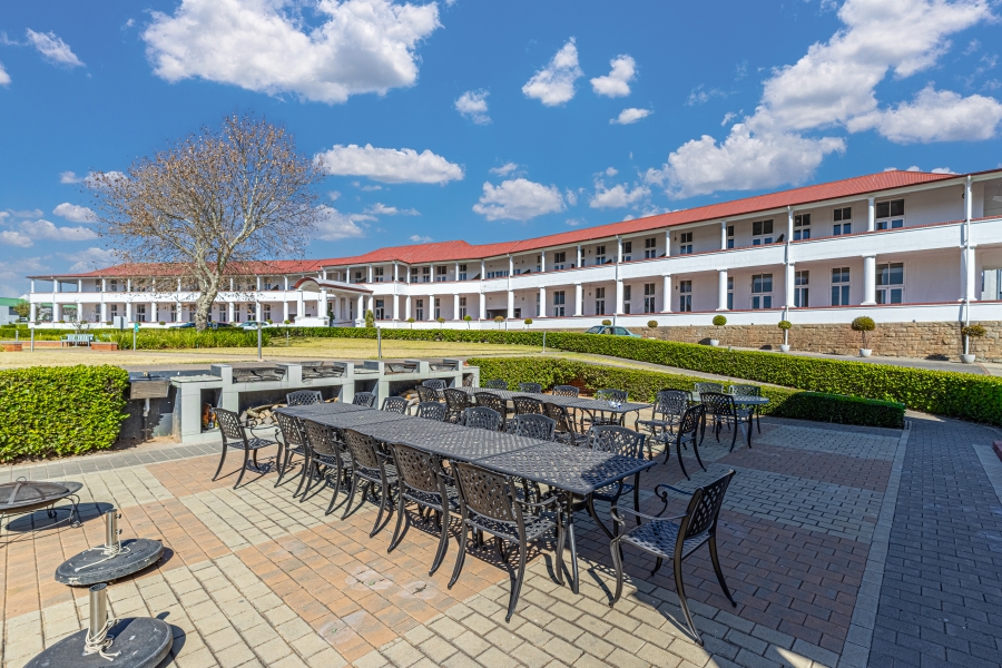 To Let 1 Bedroom Property for Rent in Modderfontein Gauteng