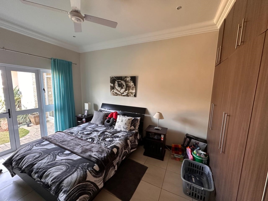 4 Bedroom Property for Sale in Vaal Marina Gauteng