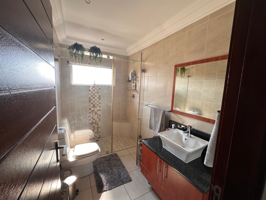 4 Bedroom Property for Sale in Vaal Marina Gauteng