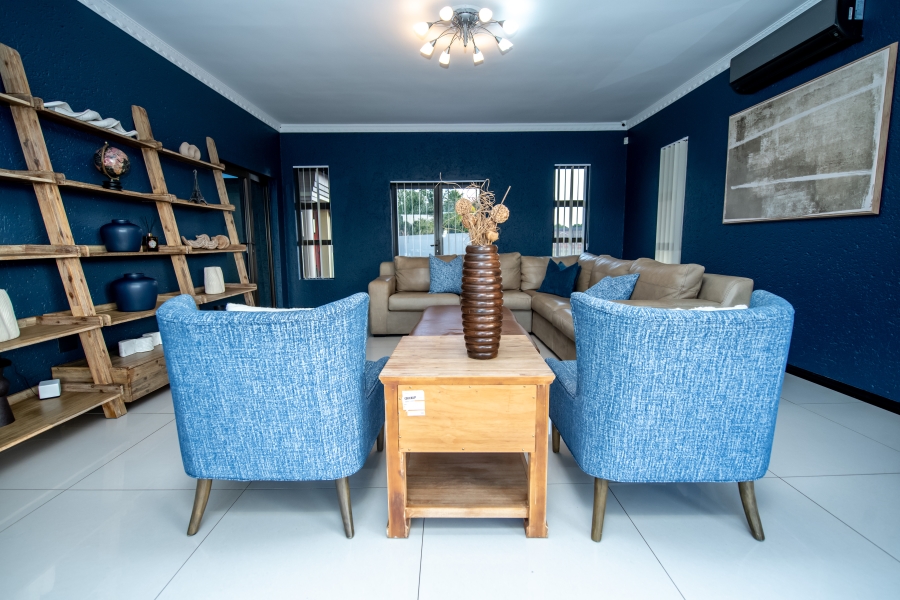 4 Bedroom Property for Sale in Crystal Park Gauteng