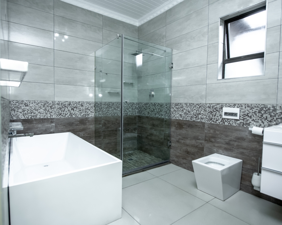 4 Bedroom Property for Sale in Crystal Park Gauteng