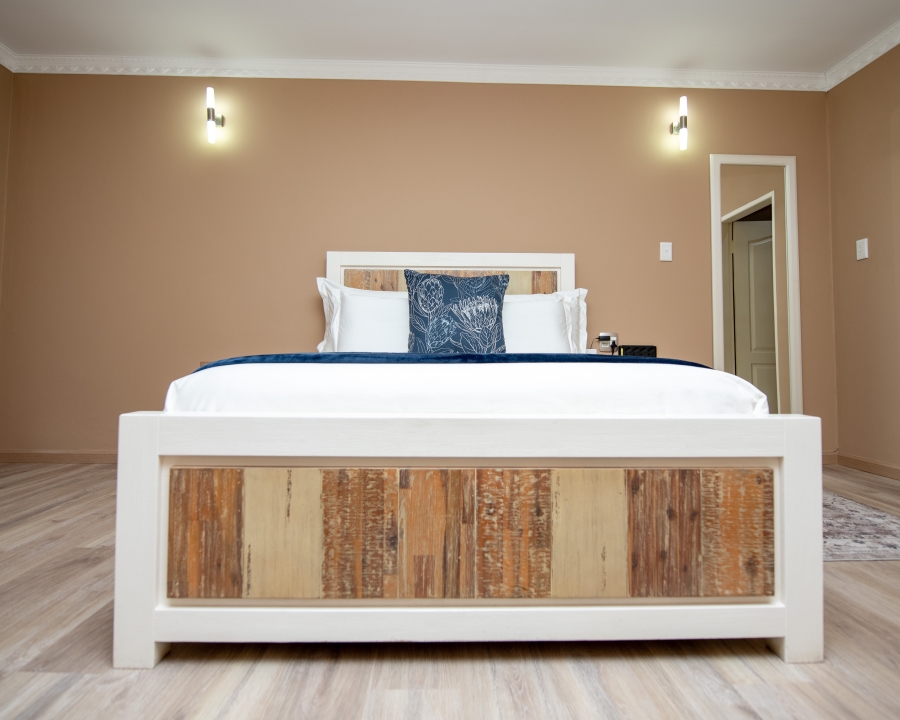 4 Bedroom Property for Sale in Crystal Park Gauteng