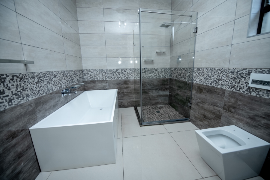 4 Bedroom Property for Sale in Crystal Park Gauteng
