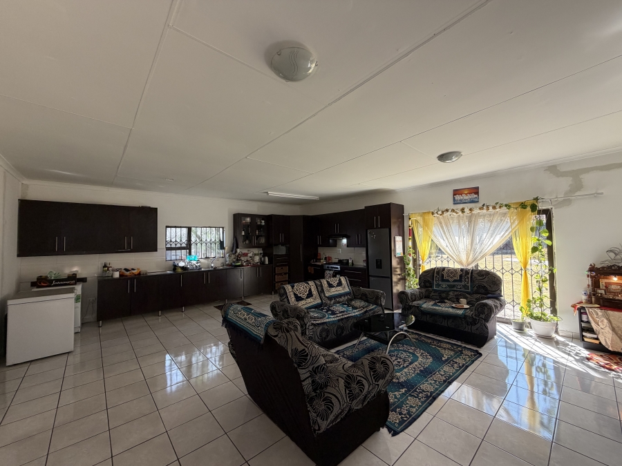 4 Bedroom Property for Sale in Brackenhurst Gauteng