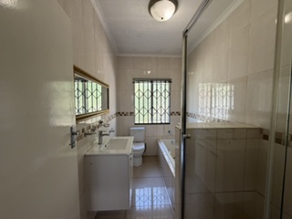 3 Bedroom Property for Sale in Brackendowns Gauteng