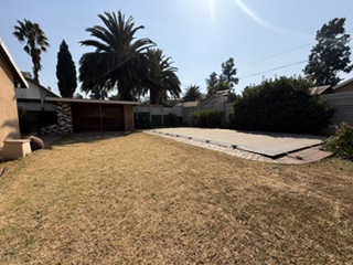 3 Bedroom Property for Sale in Brackendowns Gauteng