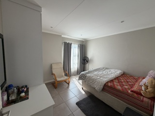 2 Bedroom Property for Sale in Albertsdal Gauteng