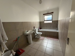 3 Bedroom Property for Sale in Albertsdal Gauteng