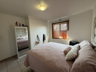 3 Bedroom Property for Sale in Albertsdal Gauteng