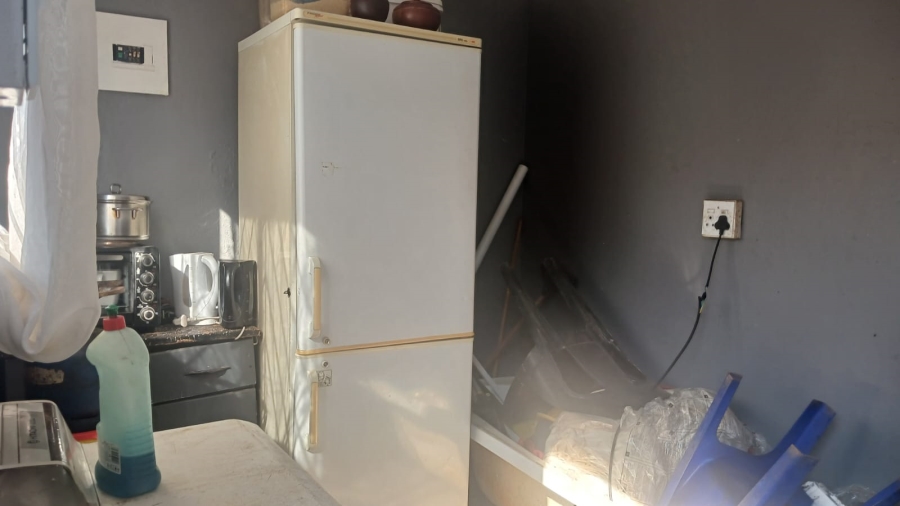 2 Bedroom Property for Sale in Tembisa Central Gauteng