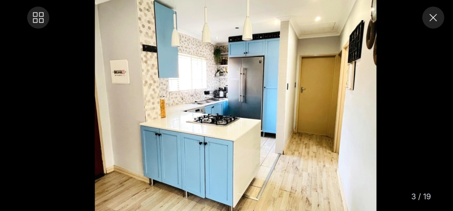 2 Bedroom Property for Sale in Monavoni Gauteng