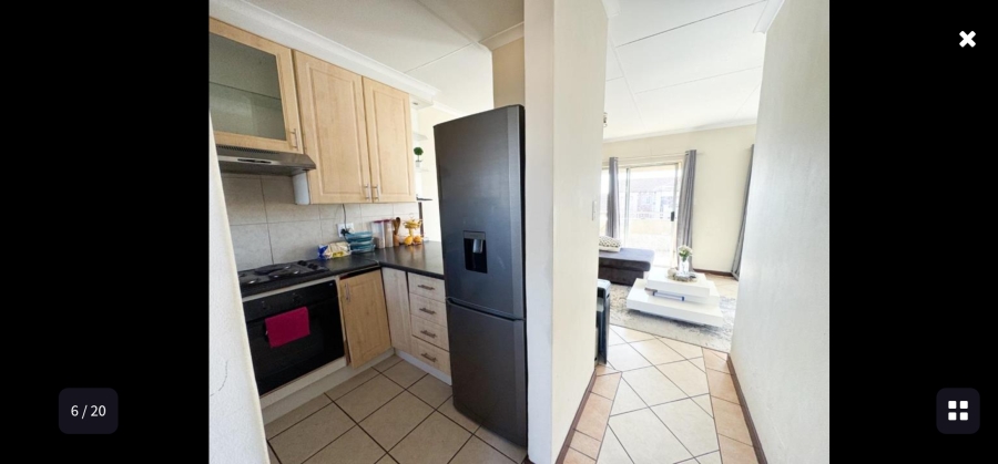 2 Bedroom Property for Sale in Monavoni Gauteng