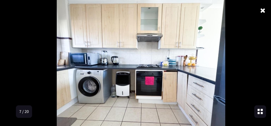 2 Bedroom Property for Sale in Monavoni Gauteng