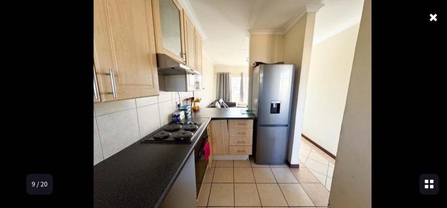 2 Bedroom Property for Sale in Monavoni Gauteng