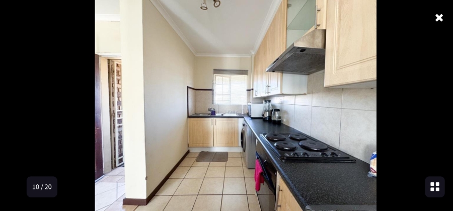 2 Bedroom Property for Sale in Monavoni Gauteng