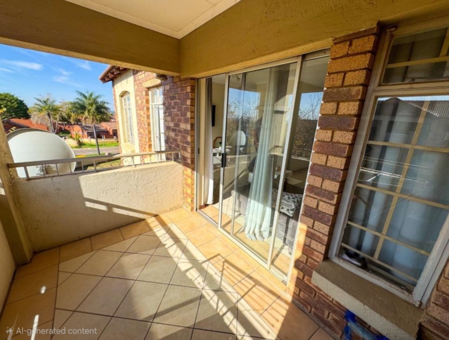 2 Bedroom Property for Sale in Monavoni Gauteng