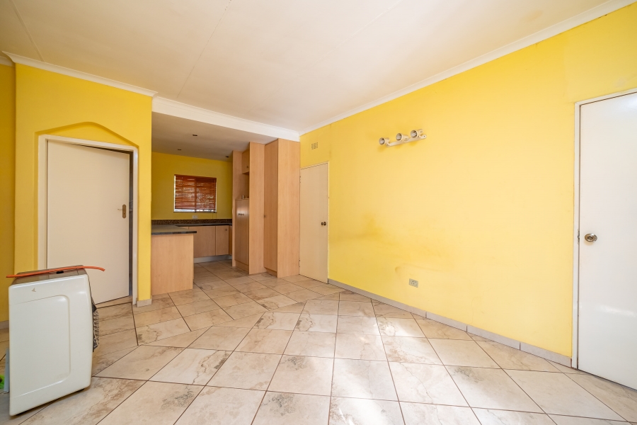 6 Bedroom Property for Sale in Malanshof Gauteng