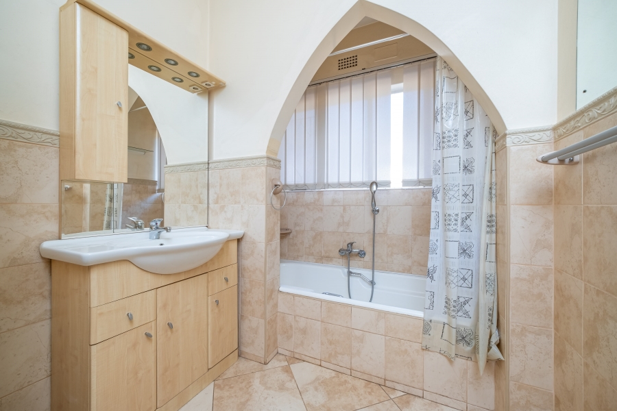 6 Bedroom Property for Sale in Malanshof Gauteng