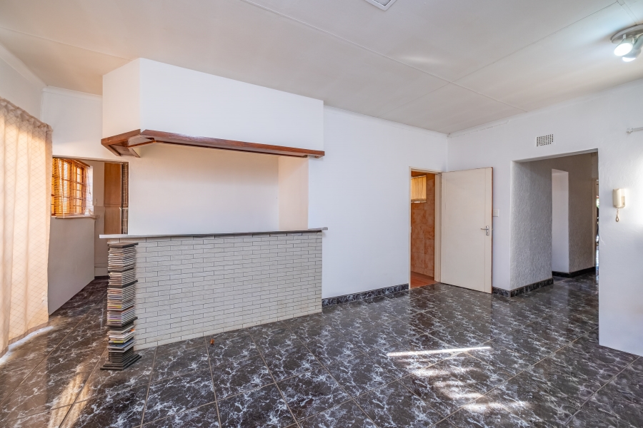 6 Bedroom Property for Sale in Malanshof Gauteng