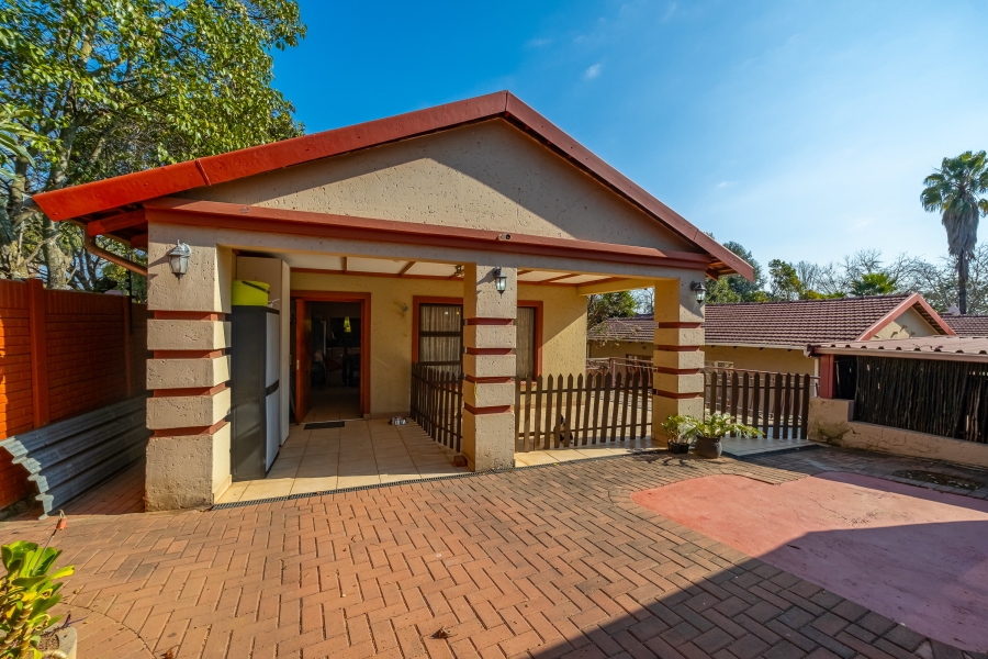 6 Bedroom Property for Sale in Malanshof Gauteng
