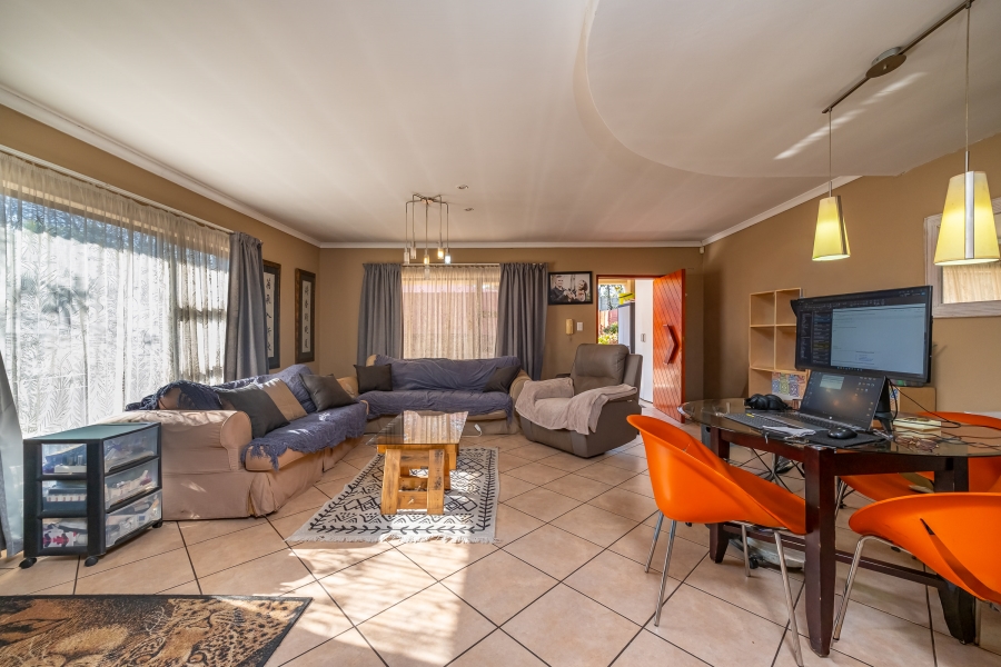 6 Bedroom Property for Sale in Malanshof Gauteng