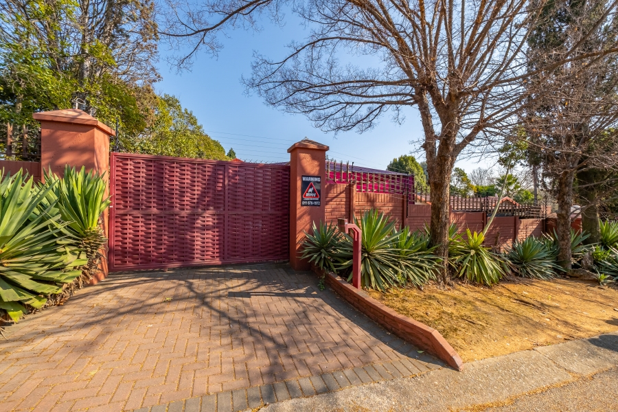 6 Bedroom Property for Sale in Malanshof Gauteng