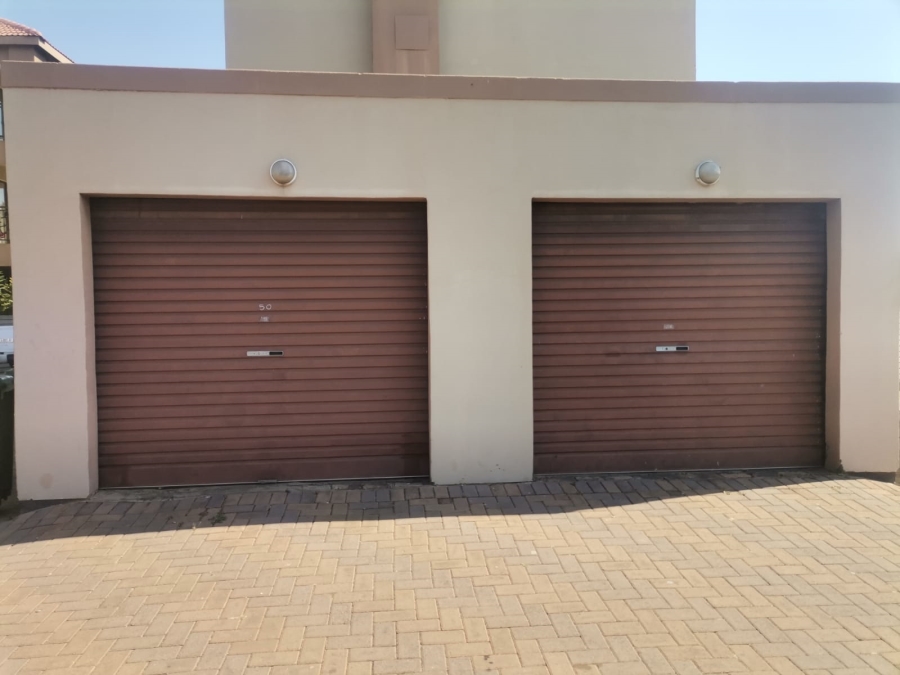 2 Bedroom Property for Sale in Vanderbijlpark SE 10 Gauteng