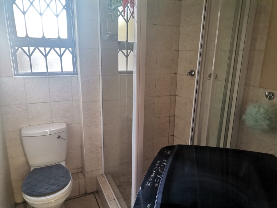 2 Bedroom Property for Sale in Vanderbijlpark SE 10 Gauteng